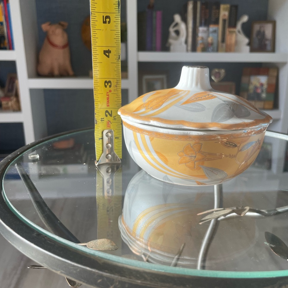 Handmade Ceramic Lidded Trinket Box - Picture 8 of 8